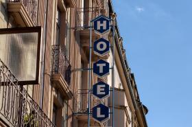 Hôtel Escurial - Centre Gare - photo 16