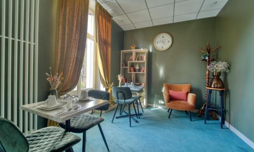 Hôtel Escurial - Centre Gare - photo 2