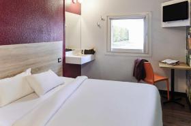 hotelF1 Metz Centre Devant les Ponts - photo 16